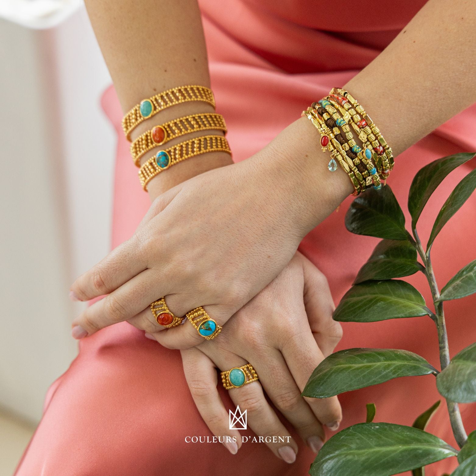 Joia em prata 925 da Couleurs d’Argent em uso, destacando brilho e acabamento, Portugal