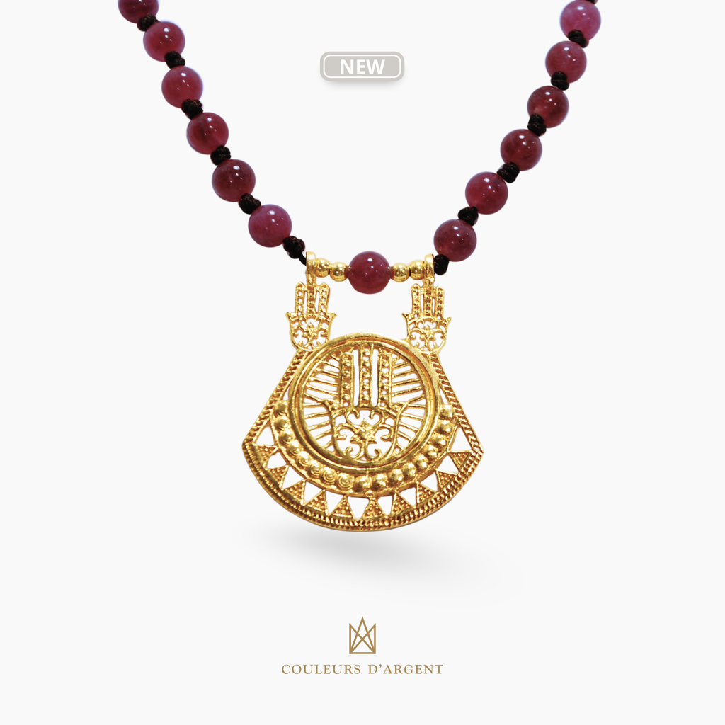 Hawar Agatas P necklace