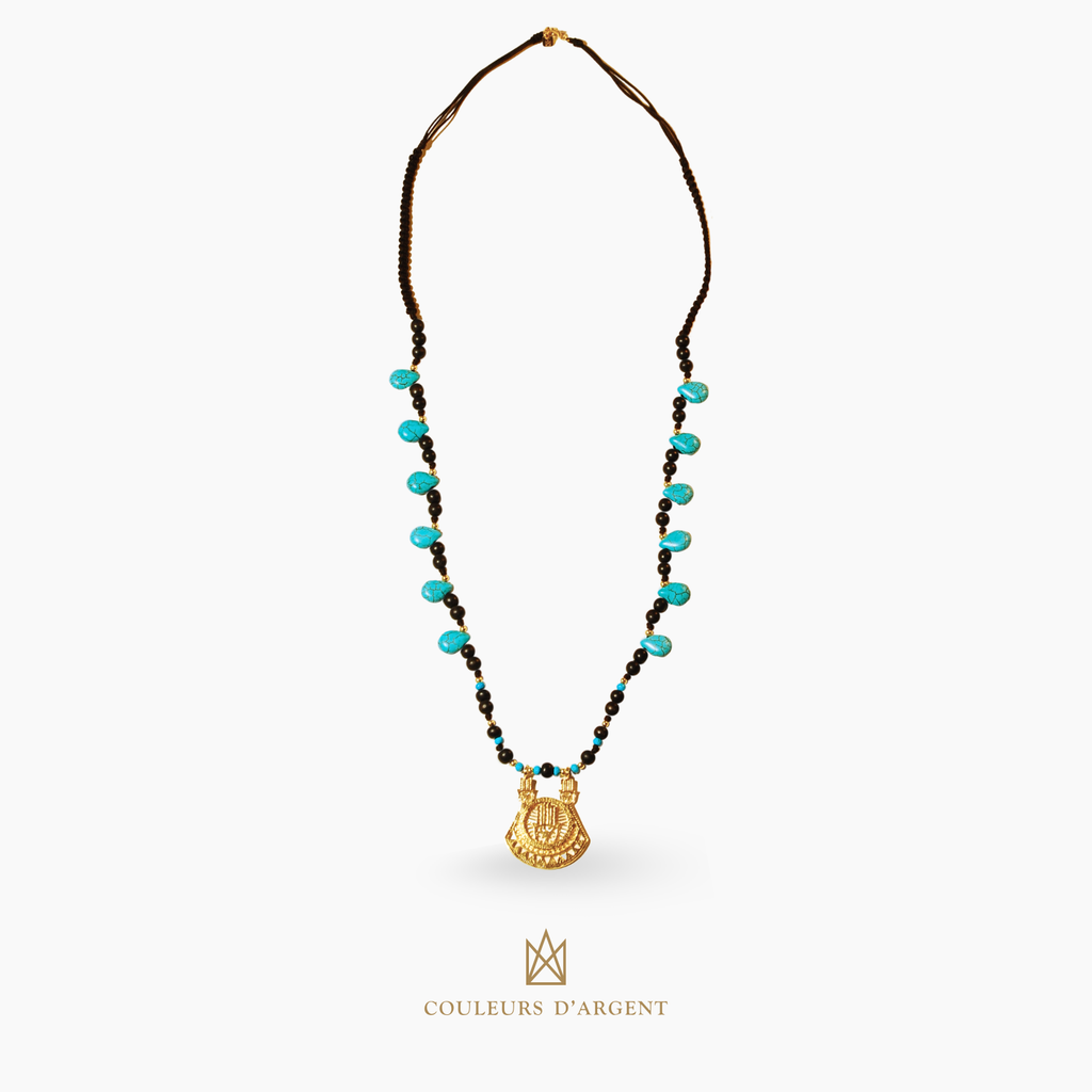 Hawar L necklace