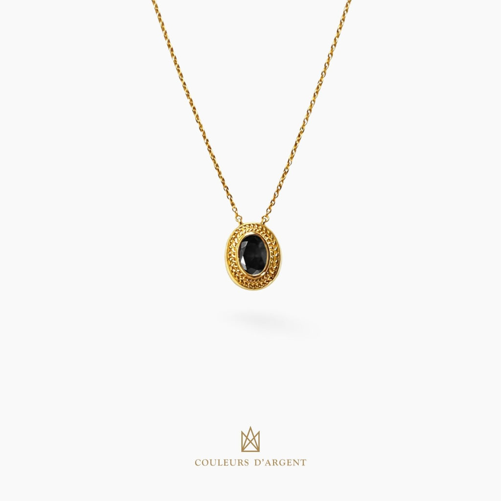 Australia P necklace 