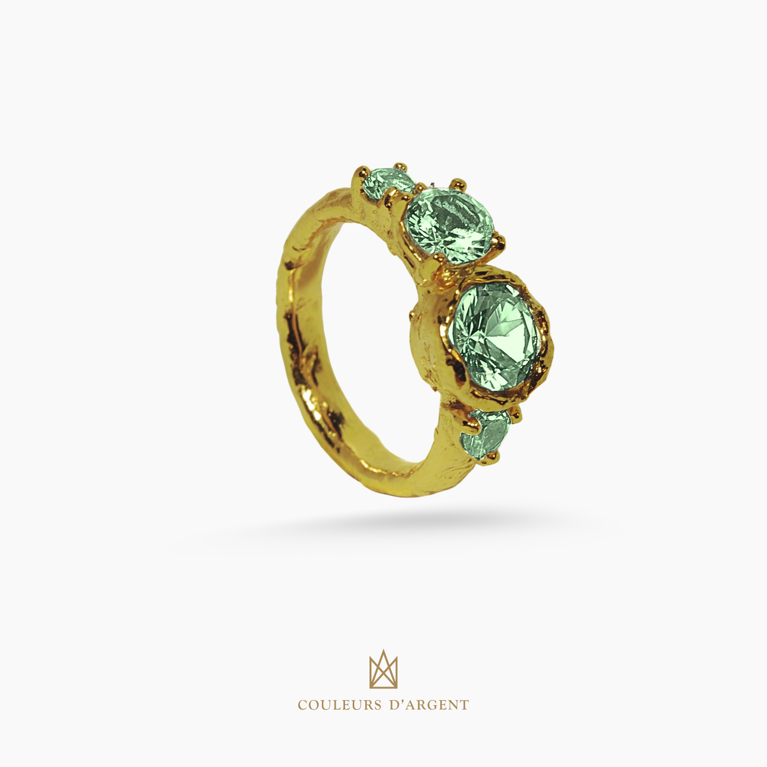 Anel de Prata 925.pratadelei. fundo branco, com pedras naturais, couleurs d'argent_fotografado em fundo branco_saphira_zircónia_quartz_prata plaqueada_banhado a ouro_ouro 18k_europa_portugal_dourado_prata dourada_prata de lei_prasiolite_joia_jewelry_jewellry_pearl_gold_silver_luxury_design_perolas_perola