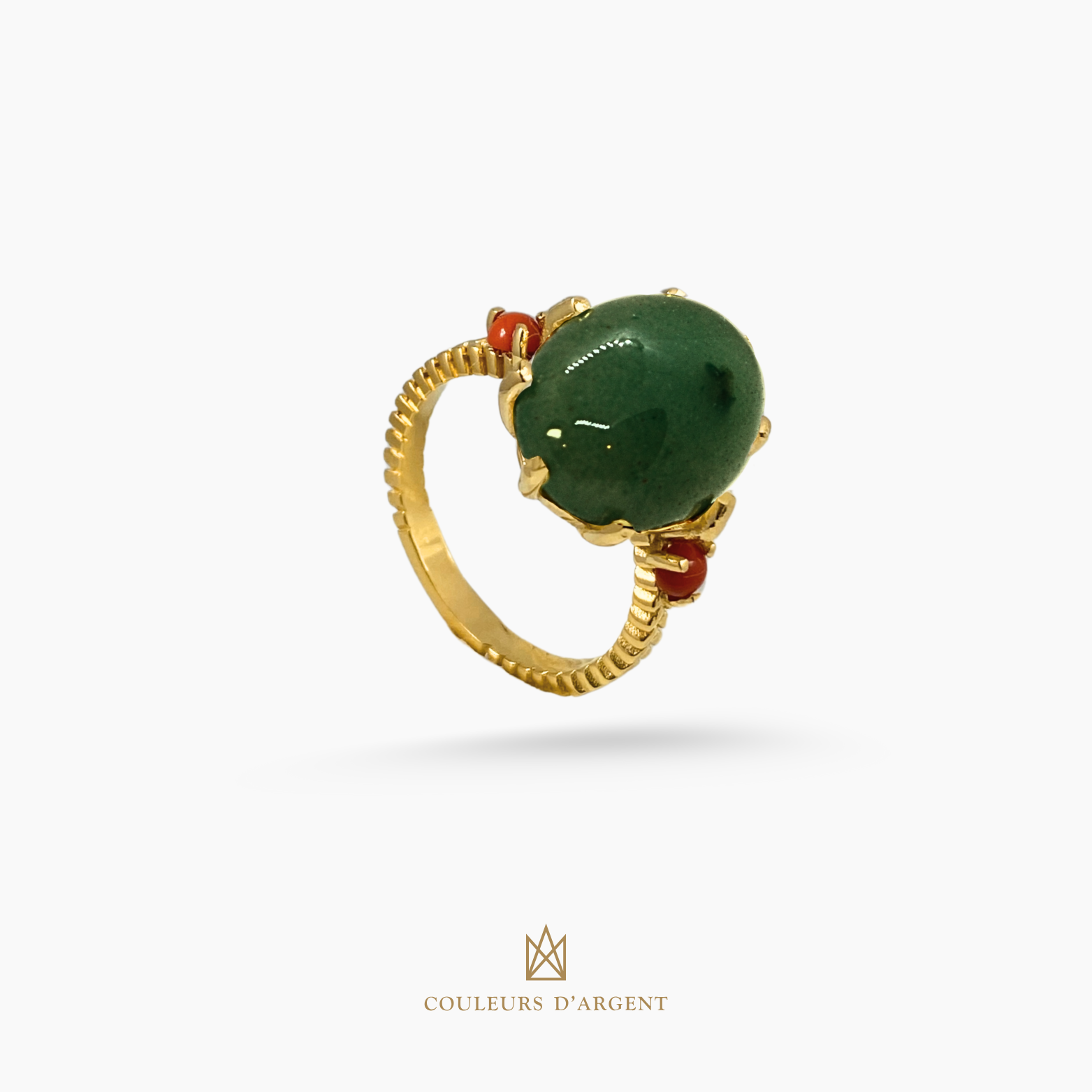 Anel de Prata 925.pratadelei. fundo branco, com pedras naturais, couleurs d'argent_fotografado em fundo branco_saphira_zircónia_quartz_prata plaqueada_banhado a ouro_ouro 18k_europa_portugal_dourado_prata dourada_prata de lei_prasiolite_joia_jewelry_jewellry_pearl_gold_silver_luxury_design_perolas_perola