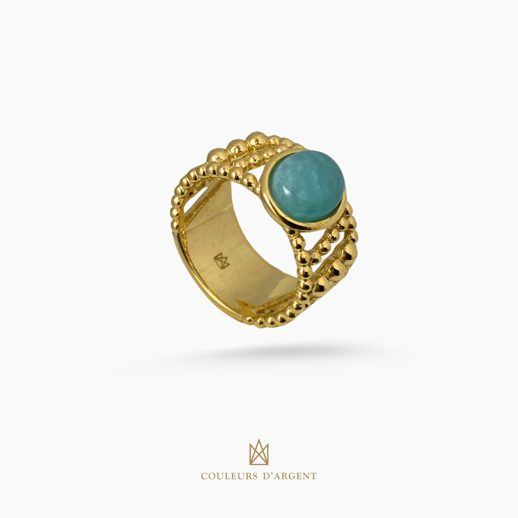 Anel de Prata 925_Pratadelei_fotografado em  fundo branco, com pedras naturais_ couleurs d'argent_saphira_zircónia_quartz_prata plaqueada_banhado a ouro_ouro 18k_europa_portugal_dourado_prata dourada_prata de lei_Prata plaqueda_prasiolite_joia_jewelry_jewellry_pearl_gold_silver_luxury_design_perolas_perola
