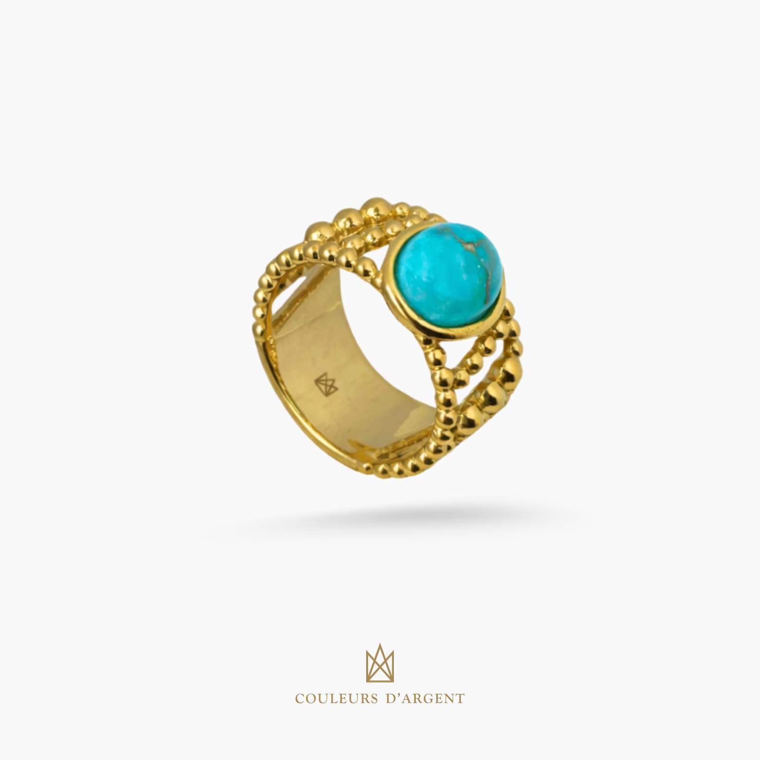Anel de Prata 925_Pratadelei_fotografado em  fundo branco, com pedras naturais_ couleurs d'argent_saphira_zircónia_quartz_prata plaqueada_banhado a ouro_ouro 18k_europa_portugal_dourado_prata dourada_prata de lei_Prata plaqueda_prasiolite_joia_jewelry_jewellry_pearl_gold_silver_luxury_design_perolas_perola
